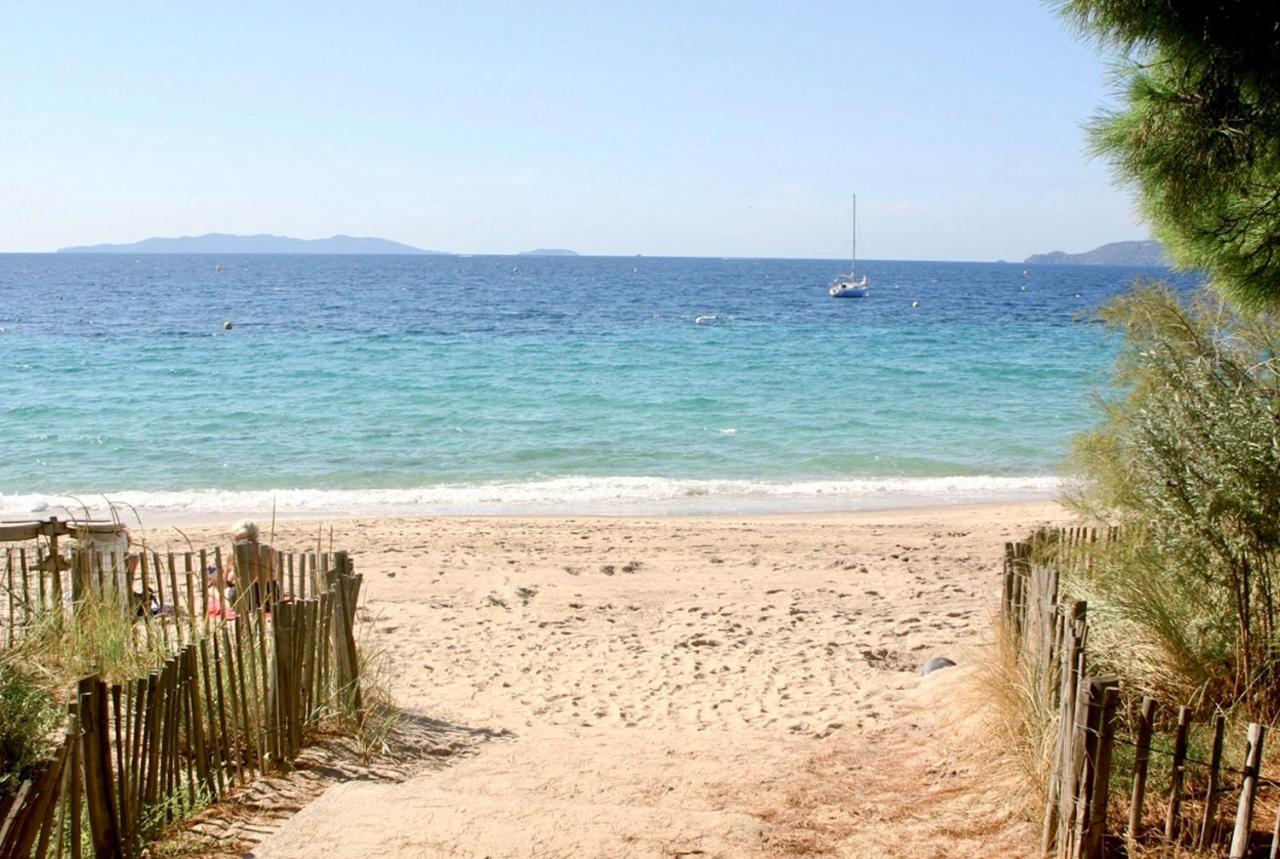 Appartement les pieds dans l'eau à Cavalière  Le Lavandou Exterior foto